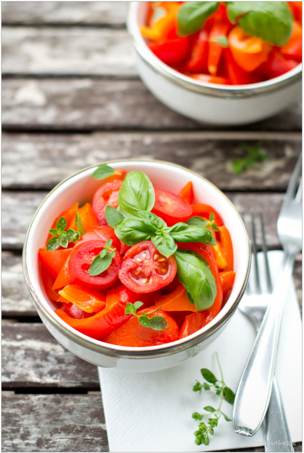 Gegrillter Rote Paprika Salat — Rezepte Suchen